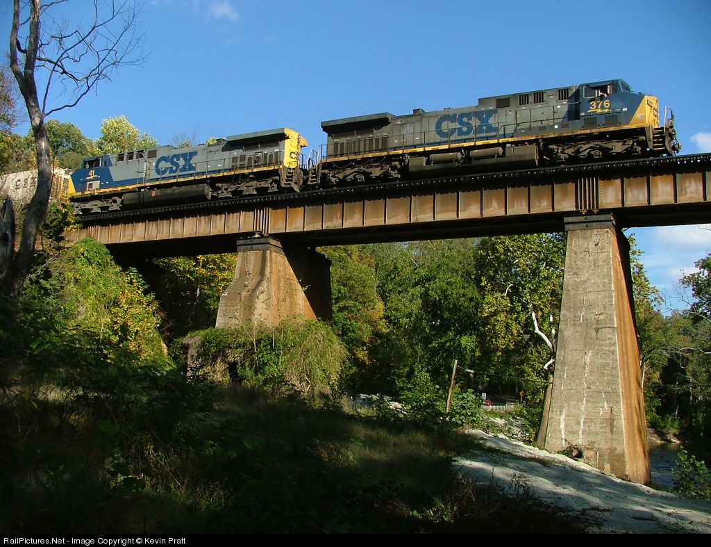 CSX G856-23.  CSX 376 leads a grain train over Falling Creek just south of FA.