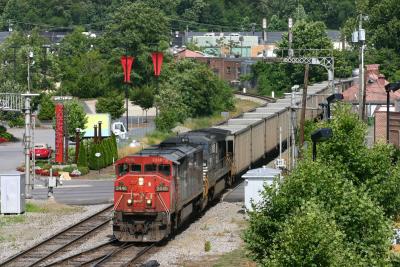 CN #2446 brings Progress Energy hoppers back from Arden, NC