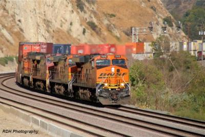 BNSF-SA_Canyon (600 x 401)