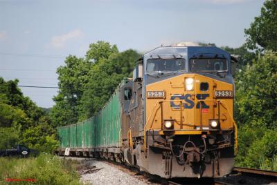 Q703 west on track 1 at Rosedale.